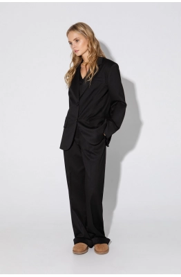 Костюм-двойка PiRS 4805 черный  Костюм-двойка PiRS 4805 черный