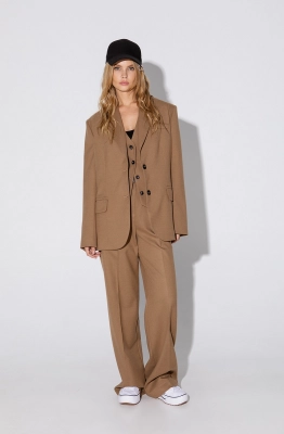 Костюм-двойка PiRS 4999 бежевый 