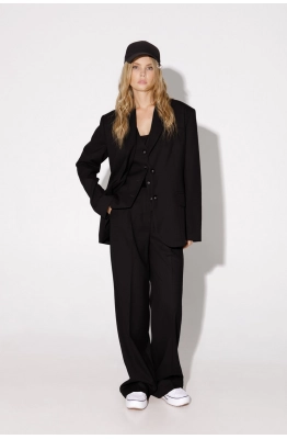 Костюм-двойка PiRS 4999 черный  Костюм-двойка PiRS 4999 черный