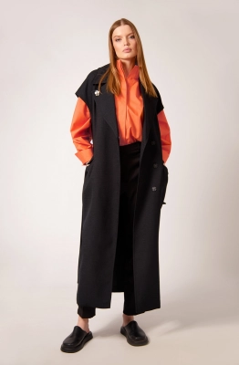 Жилет Rivoli 8053  Жилет Rivoli 8053