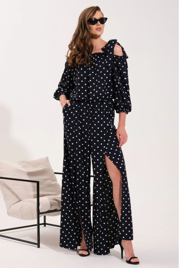 Комбинезон VI ORO 1041 dark blue Комбинезон VI ORO 1041 dark blue