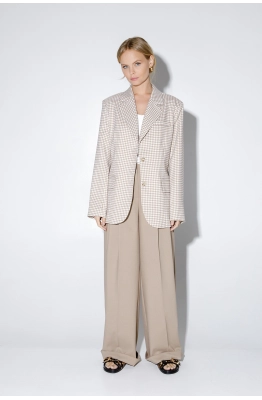 Костюм-двойка PiRS 5202 бежевый   Костюм-двойка PiRS 5202 бежевый