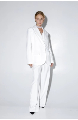 Костюм-двойка PiRS 5025 молочный  Костюм-двойка PiRS 5025 молочный