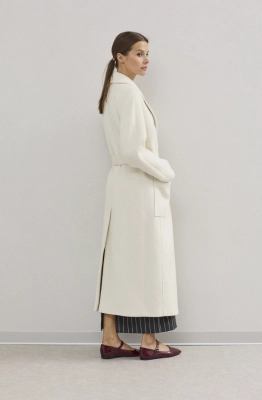 Пальто DAVA 7002 молочный 