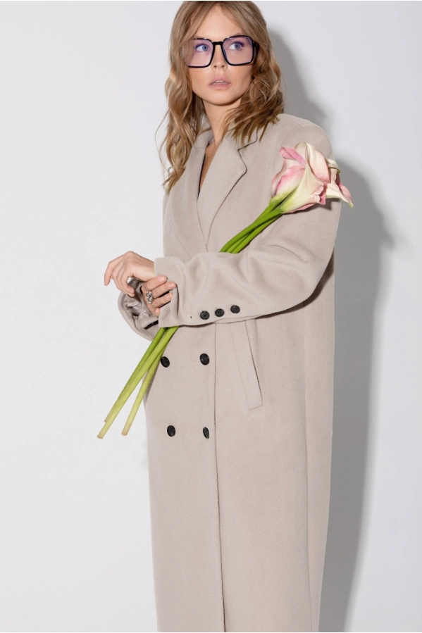 Пальто PiRS 5372 светло-бежевый Пальто PiRS 5372 светло-бежевый