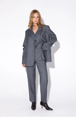 Костюм-тройка PiRS 5534 серый 
