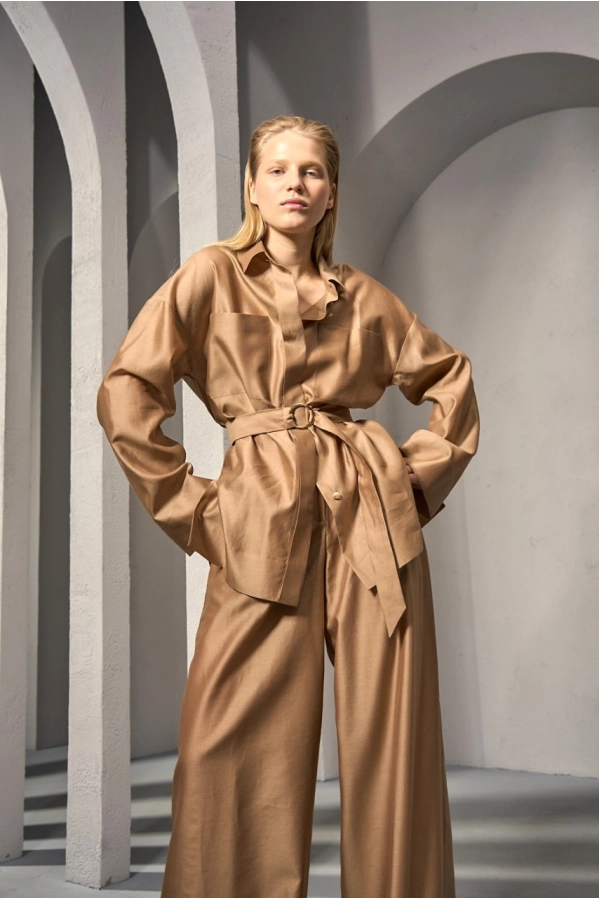 Блуза DEVITA 6008-2 тоффи Блуза DEVITA 6008-2 тоффи