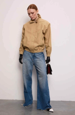 Бомбер DEVITA 9009-1 бежевый  Бомбер DEVITA 9009-1 бежевый