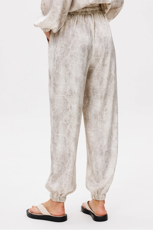Костюм Buter 3068 Костюм Buter 3068
