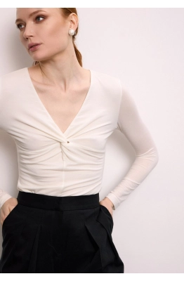 Джемпер DEVITA 8005 молочный 