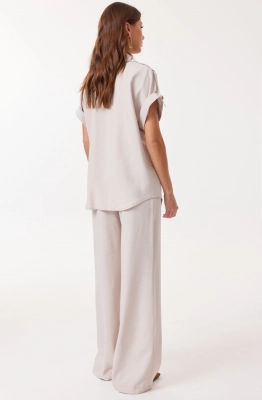 Костюм Lyushe 4132 бежевый Костюм Lyushe 4132 бежевый