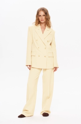 Костюм-двойка PiRS 5851 сливочный 