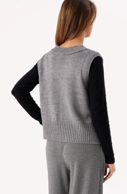 Жилет RomGil РВ0273-ШЕ5 серый  Жилет RomGil РВ0273-ШЕ5 серый