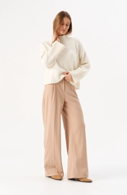 Джемпер RomGil РВ0285-ШЕ5 молочный 