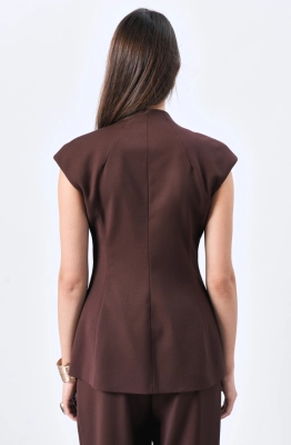 Жилет MilMil 1214 кофейный Жилет MilMil 1214 кофейный