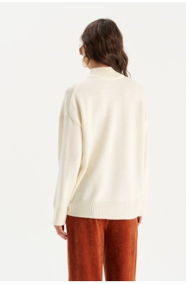 Джемпер RomGil РВ0279-ШЕ5 молочный 