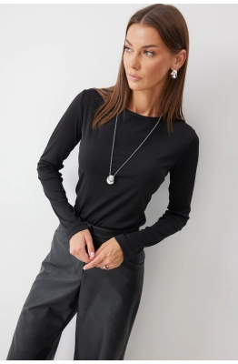 Джемпер Lyushe 4208 черный  Джемпер Lyushe 4208 черный