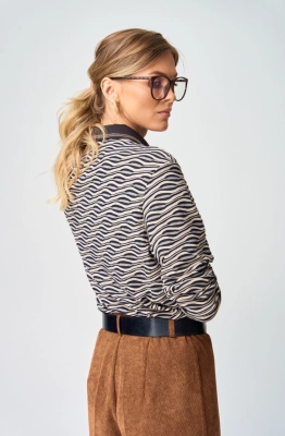 Джемпер GIZART 15409 серо-бежево-черный Джемпер GIZART 15409 серо-бежево-черный