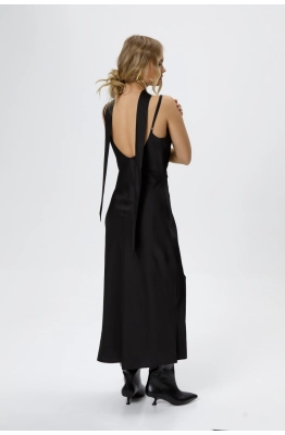 Платье PiRS 6225 черный  Платье PiRS 6225 черный