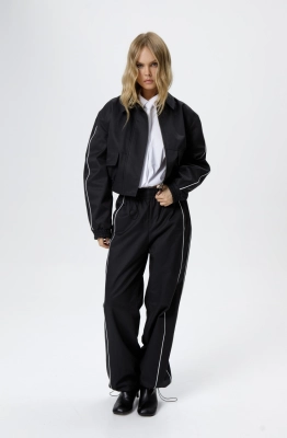 Куртка PiRS 6249 черный  Куртка PiRS 6249 черный