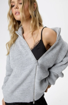 Джемпер PiRS 6270 серый 