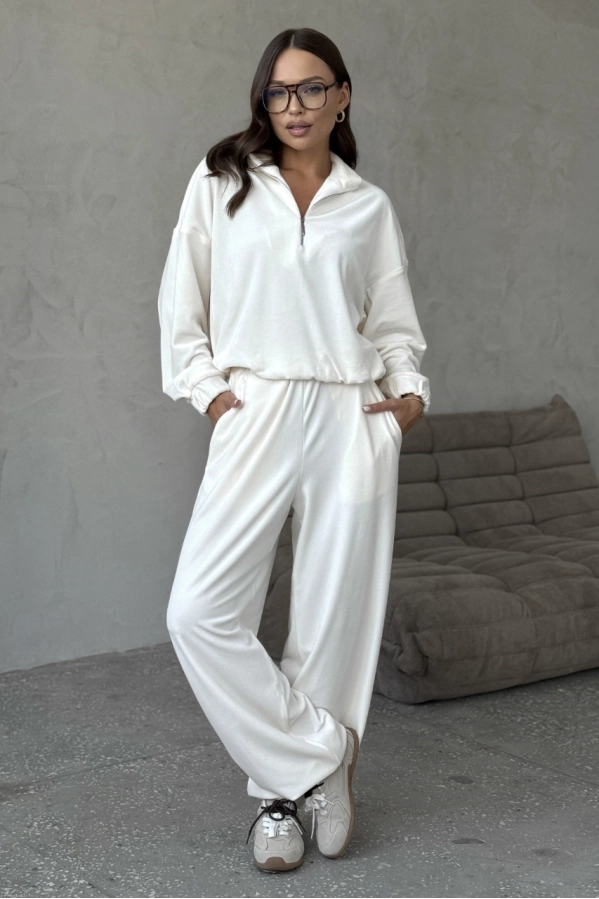 Костюм DAVA 2234 молочный Костюм DAVA 2234 молочный