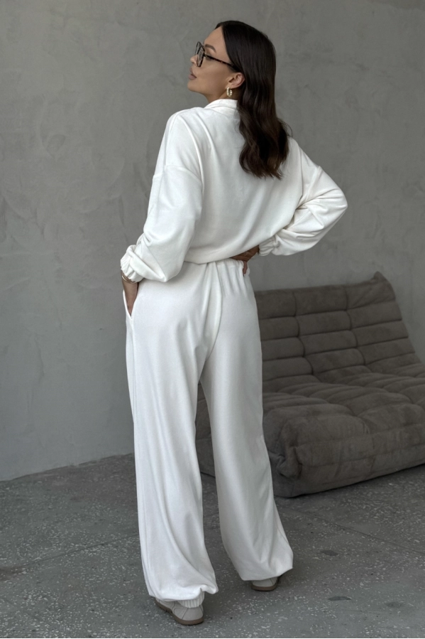 Костюм DAVA 2234 молочный Костюм DAVA 2234 молочный