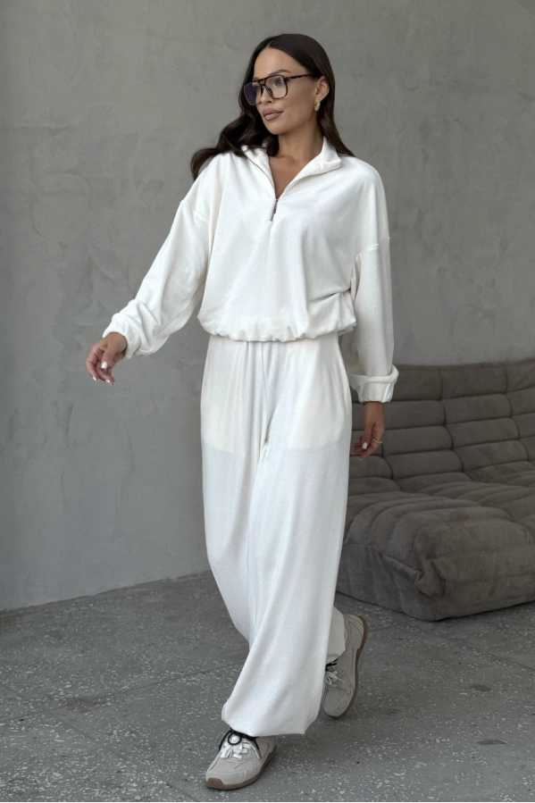 Костюм DAVA 2234 молочный Костюм DAVA 2234 молочный