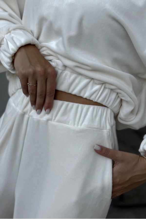 Костюм DAVA 2234 молочный Костюм DAVA 2234 молочный