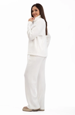 Костюм Golden Valley 6689-1 молочный 