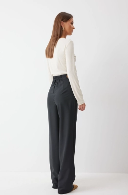 Брюки Lyushe 4199 черный  Брюки Lyushe 4199 черный