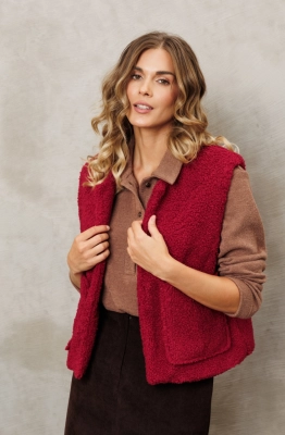 Жилет GIZART 15408/1 бордовый  Жилет GIZART 15408/1 бордовый