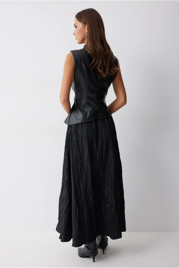 Топ Lyushe 4239 черный Топ Lyushe 4239 черный