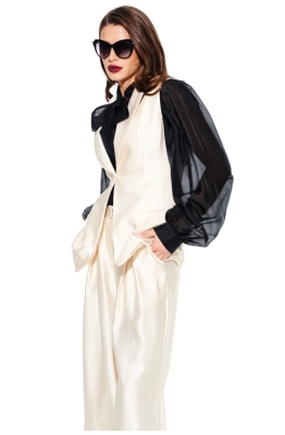 Жилет ELLETTO LIFE 3922 сливочный 