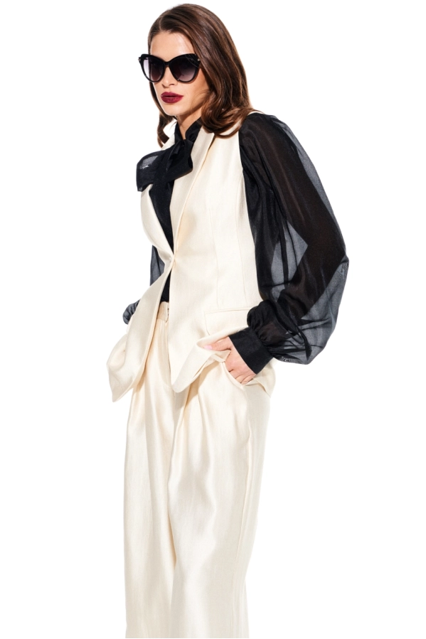 Жилет ELLETTO LIFE 3922 сливочный