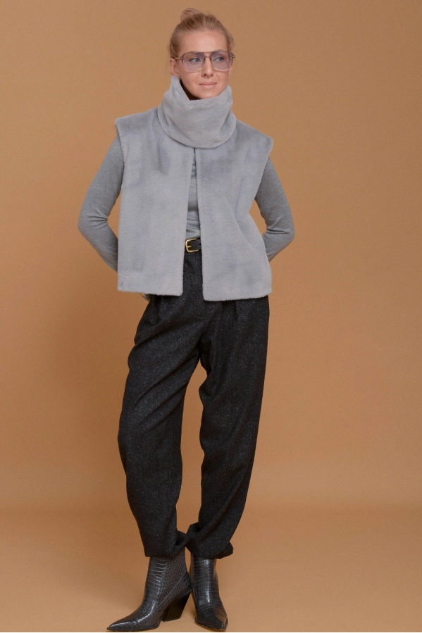 Жилет NUDE 0617