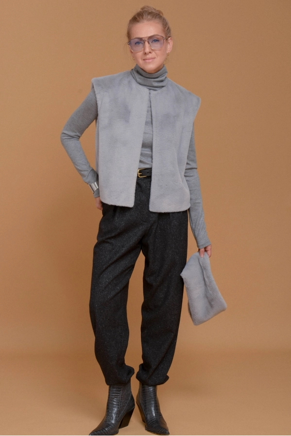 Жилет NUDE 0617