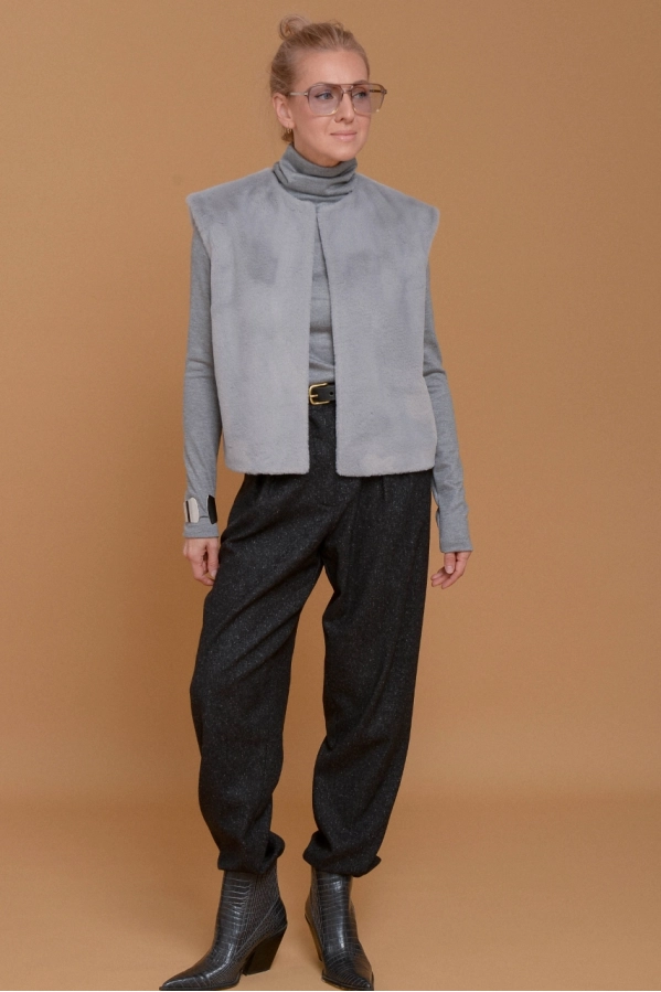 Жилет NUDE 0617