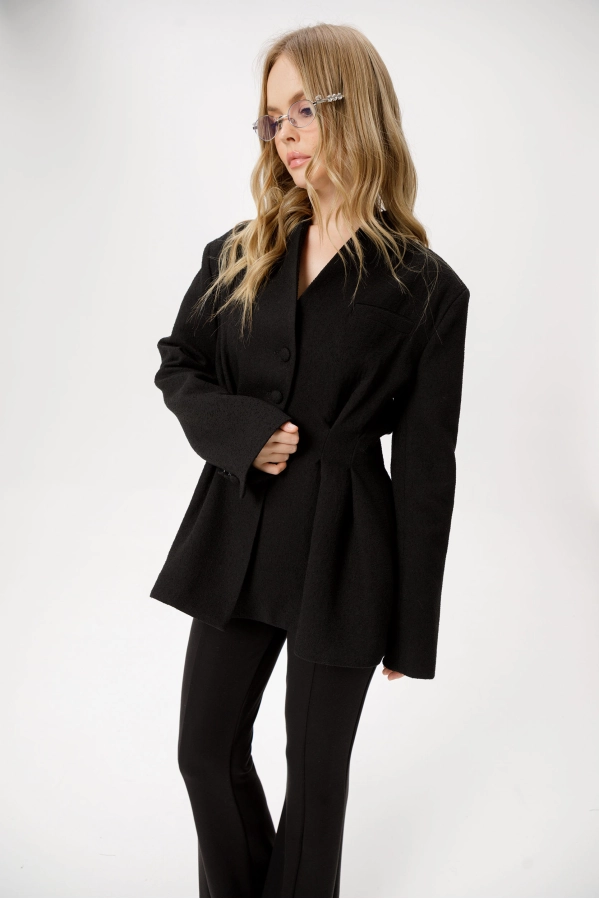 Жакет PiRS 6362 черный букле Жакет PiRS 6362 черный букле