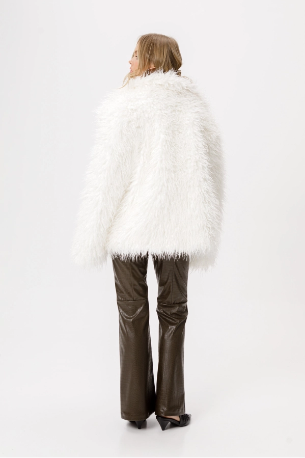 Шуба PiRS 6401 молочный